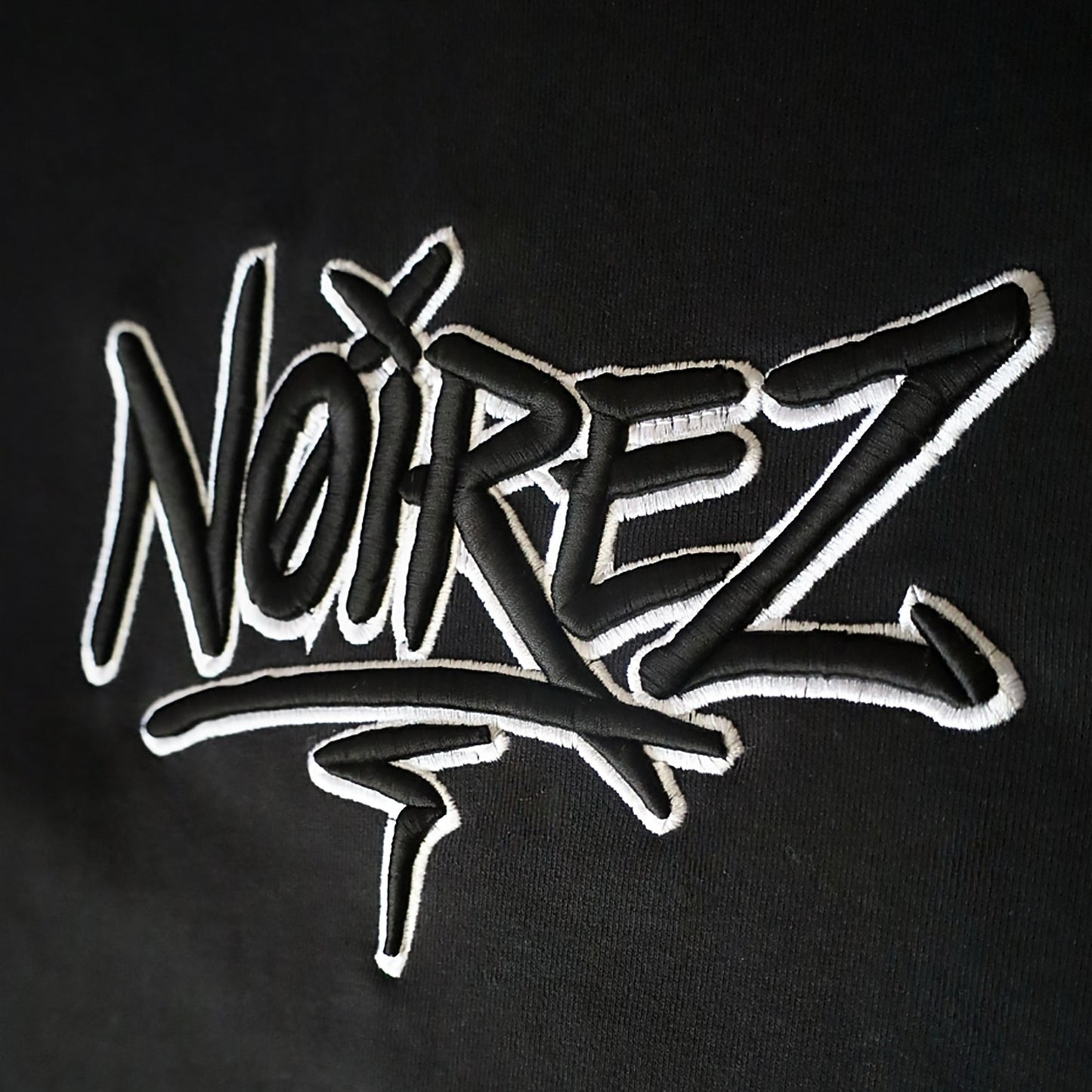 NOIREZ GRAFFITI HOODIE